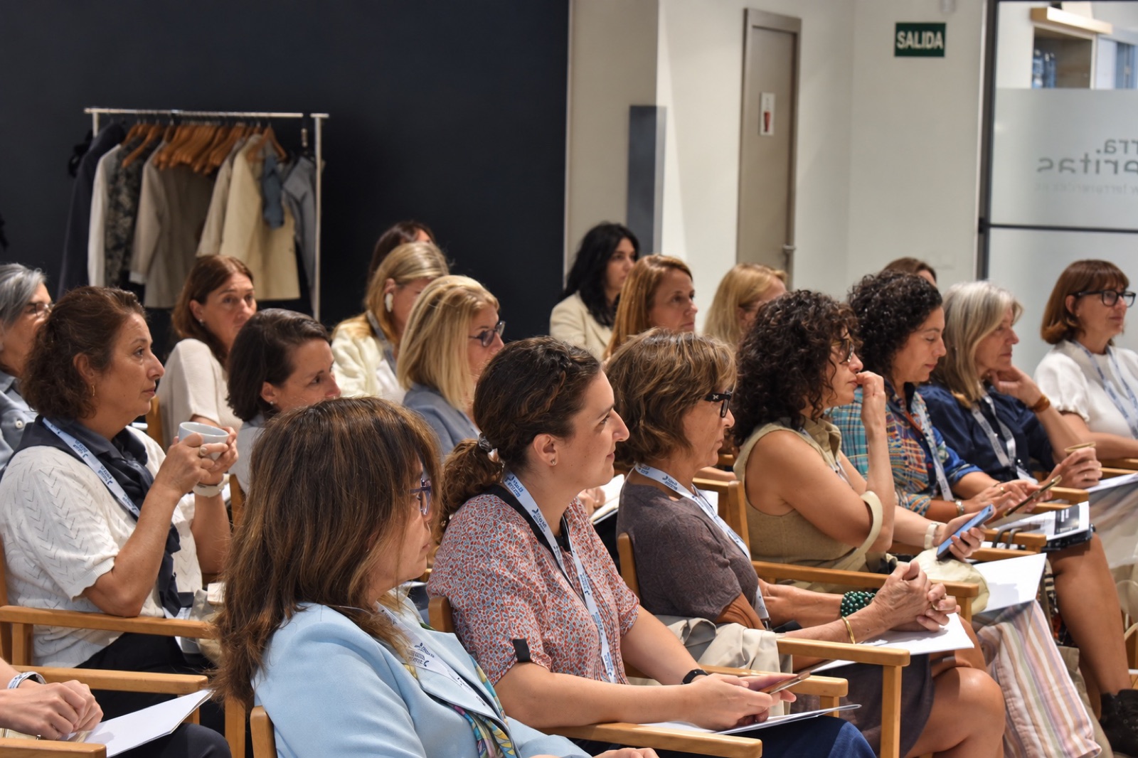 Inversoras, directivas y fundadoras en el público del primer encuentro abierto de Anima.